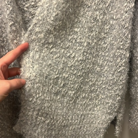 Maurice’s gray with silver accents cardigan Size Large - Picture 6 of 8